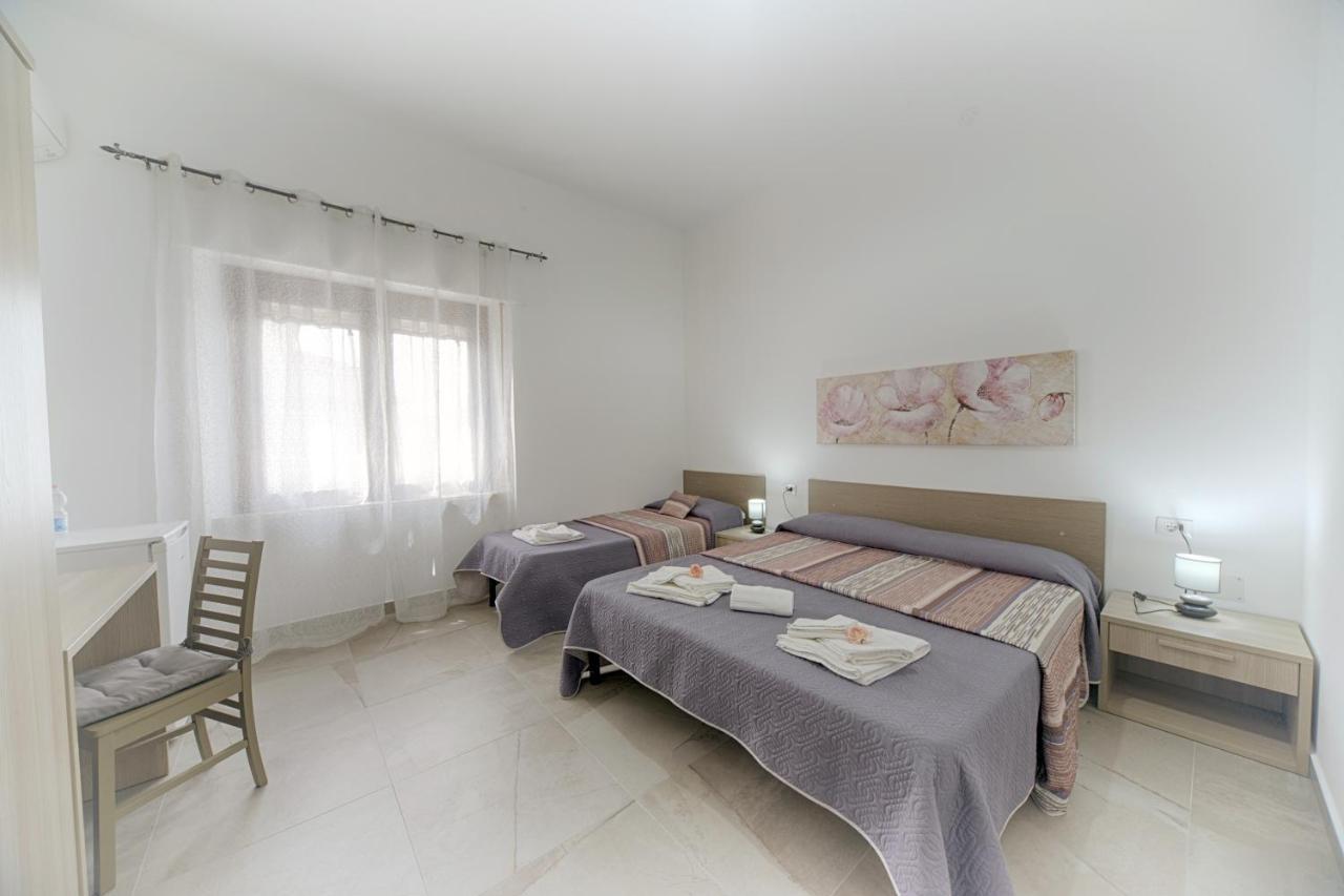 Casa Lucia Ξενοδοχείο Όλμπια Εξωτερικό φωτογραφία