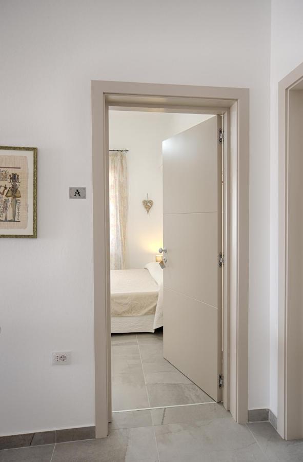 Casa Lucia Ξενοδοχείο Όλμπια Εξωτερικό φωτογραφία