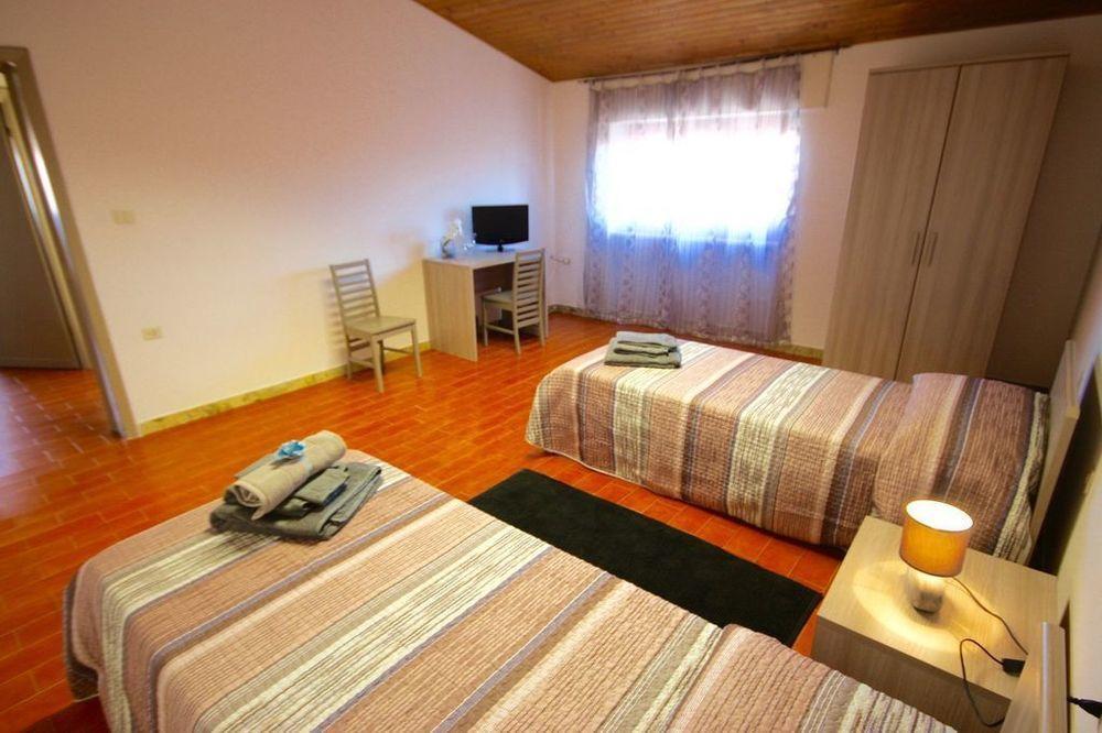 Casa Lucia Ξενοδοχείο Όλμπια Εξωτερικό φωτογραφία